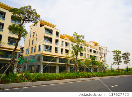 Shophouse building (commercial townhouses) under construction on Phu Quoc Island, Vietnam 137627733