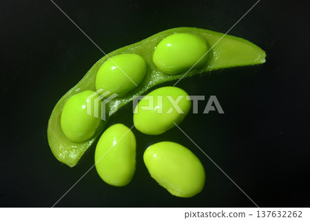 毛豆 137632262