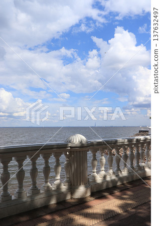 Russia, St. Petersburg, Peterhof, June 8, 2019. On the photo the Gulf of Finland in the Lower Park of the State Museum-Reserve "Peterhof" and boats with tourists 137632497