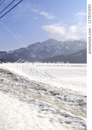 Snow country 137635893