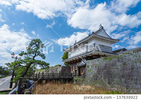 鶴丸城遺址：正門和石橋（鹿兒島市） 137638922