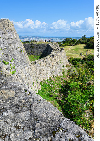 中城遺址:琉球王國的一座古老城堡 中城遺址:琉球王國的一座古老城堡 137640788