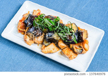Stir-fried eggplant and chicken with miso Stir-fried eggplant and chicken with miso 137640976