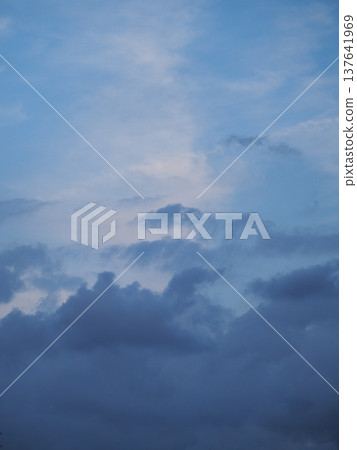 Black clouds, black sun, black sky 137641969