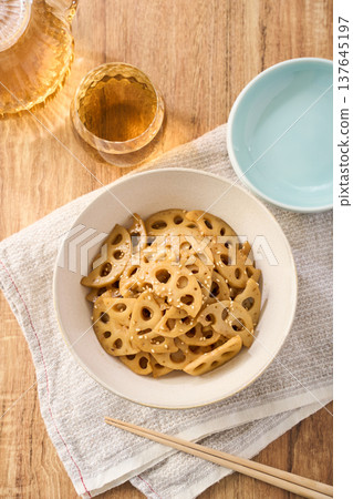 Lotus root kinpira (a Japanese side dish/prepared food) Lotus root kinpira (a Japanese side dish/prepared food) 137645197