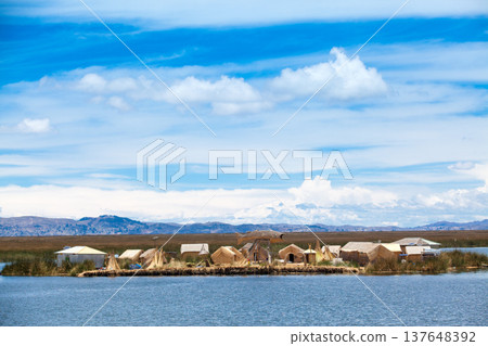 Totora boat on the Titicaca lake near Puno, Peru 137648392