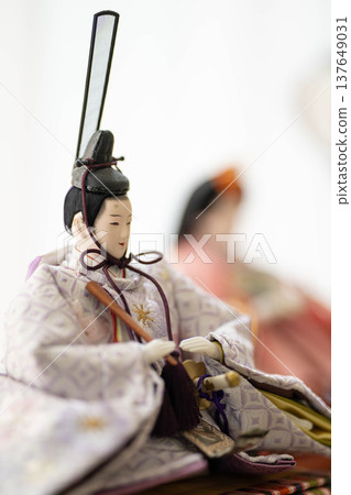 Hina dolls (male and female dolls) / Hina Matsuri, a traditional Japanese event. 137649031