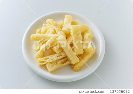 炒豆腐 137656082