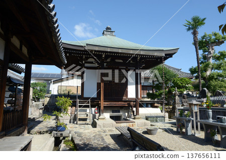 Jūrin-in Temple, Mikage-dō Hall, Nara-machi, Jūrin-in-cho, Nara City 137656111