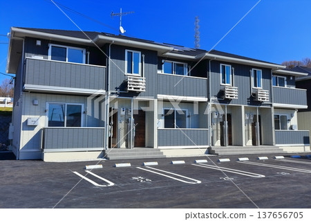 出租公寓和住宅區的形象 出租公寓和住宅區的形象 137656705