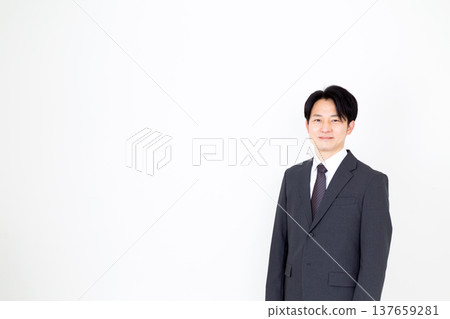 Middle-aged male businessman in a suit 137659281