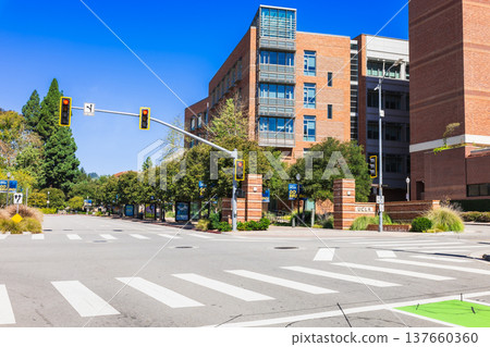 美國加州大學洛杉磯分校（UCLA） 137660360