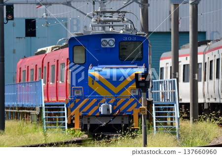 Meitetsu Deki 300 series electric locomotive 137660960