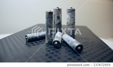 Disposable batteries ready to recycling and utilization Disposable batteries ready to recycling and utilization 137672959
