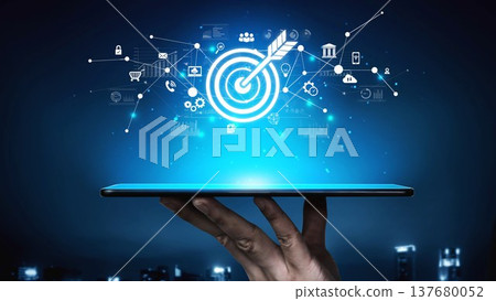 Identifying Target Customers for Effective Marketing Muxer 137680052