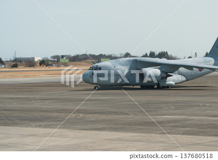 C-2運輸機 C-2運輸機 137680518