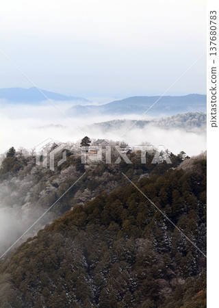 Winter sea of clouds and Bitchu Matsuyama Castle (castle in the sky) 25241 Winter sea of clouds and Bitchu Matsuyama Castle (castle in the sky) 25241 137680783