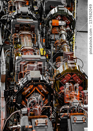 Image of vacuum equipment and experimental equipment 137682049