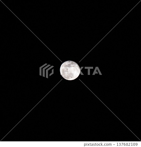 月亮滿月月夜十五夜 月亮滿月月夜十五夜 137682109