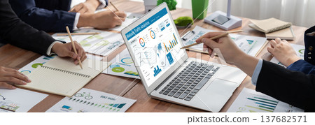 Computer software for website traffic analytics data on computer screen brisk Computer software for website traffic analytics data on computer screen brisk 137682571