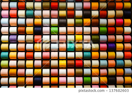 Thread, colored thread, colorful, sewing thread, craft materials, textiles, color patterns, background materials, crafts, design Thread, colored thread, colorful, sewing thread, craft materials, textiles, color patterns, background materials, crafts, design 137682603