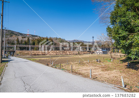 奧琵琶湖:滋賀縣長濱市近江鹽津市山中的田園風光 奧琵琶湖:滋賀縣長濱市近江鹽津市山中的田園風光 137683282