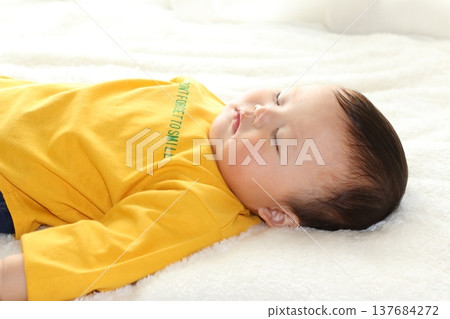 寶貝小睡一下 寶貝小睡一下 137684272