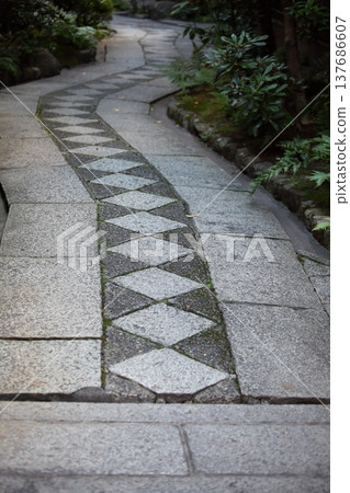 Paving stone 137686607