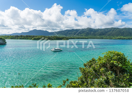 沖繩縣石垣島夏季的美麗風景 137687058