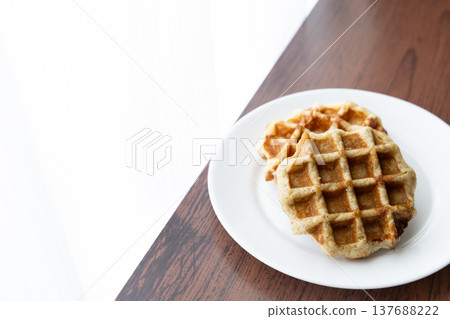Waffle platter (1) 137688222