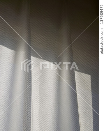 晚上的窗簾 137689473