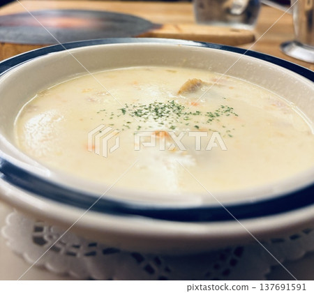 A generous portion of clam chowder 137691591