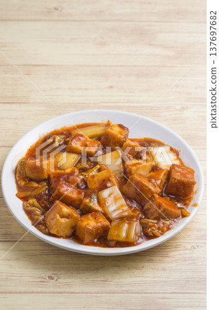 Deep-fried tofu with Chinese cabbage mapo 137697682