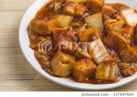 麻婆豆腐配大白菜 137697684
