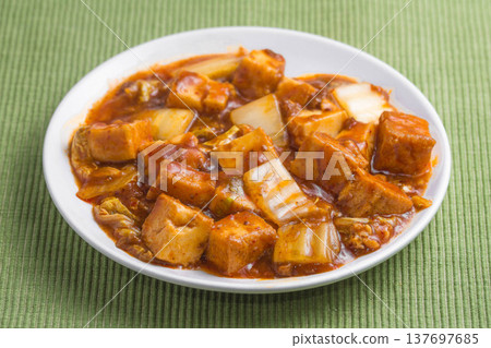 麻婆豆腐配大白菜 137697685