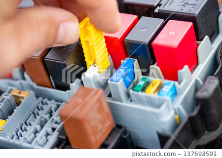 Replacing colorful fuses in automotive electrical system Replacing colorful fuses in automotive electrical system 137698501