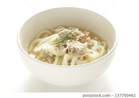 與烏冬面的肉烏冬面 與烏冬面的肉烏冬面 137700462