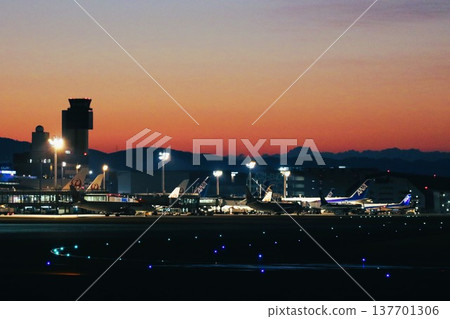日落 傍晚 夕陽 137701306
