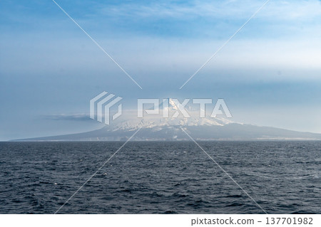 The ocean view from the Heartland Ferry and the vast expanse of Hokkaido's seas. 137701982