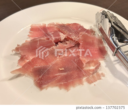 生火腿 137702375
