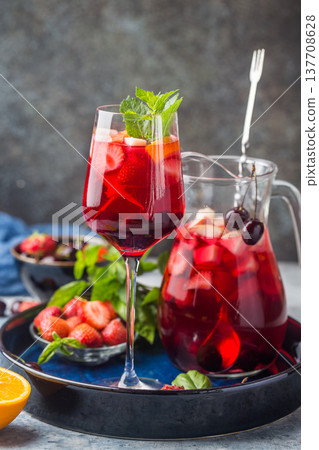 Red wine sangria 137708628