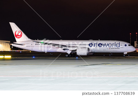 B787 Oneworld takeoff preparations B787 Oneworld takeoff preparations 137708639