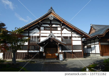 Myokaku-ji Temple, Kuri (monk's quarters), Shinmachi-dori Kuramaguchi-sagaru, Kamigyo-ku, Kyoto City 137711162