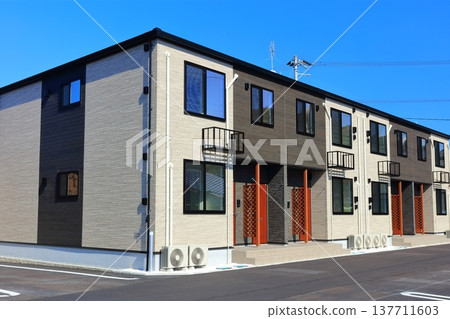公寓、住宅、多單元住宅和住所的圖片 公寓、住宅、多單元住宅和住所的圖片 137711603