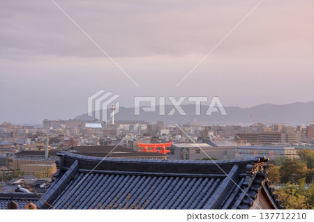 京都黑谷近海光明寺的櫻花景色 137712210