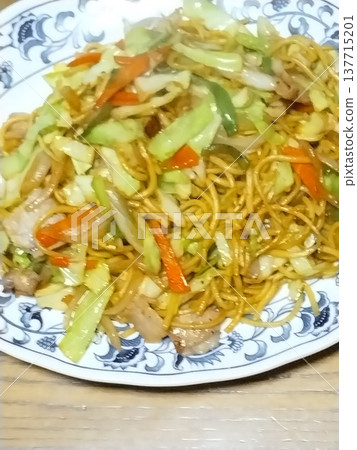 Home cooking: Yakisoba for dinner Home cooking: Yakisoba for dinner 137715201