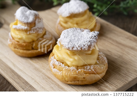 自製泡芙，自然光 137715222