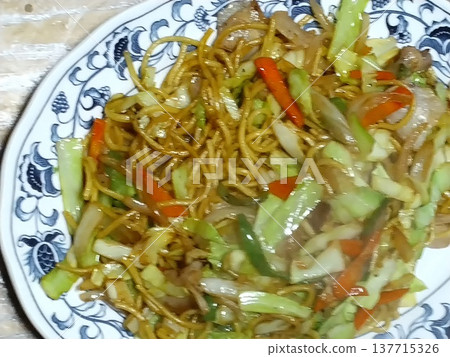 Home cooking: Yakisoba for dinner Home cooking: Yakisoba for dinner 137715326