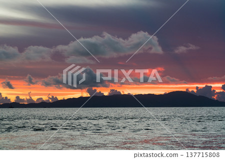 Morning sunburn on Kohama Island 137715808
