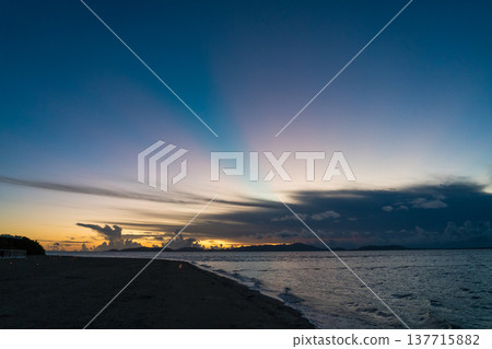 在小濱島上的早晨曬傷 137715882